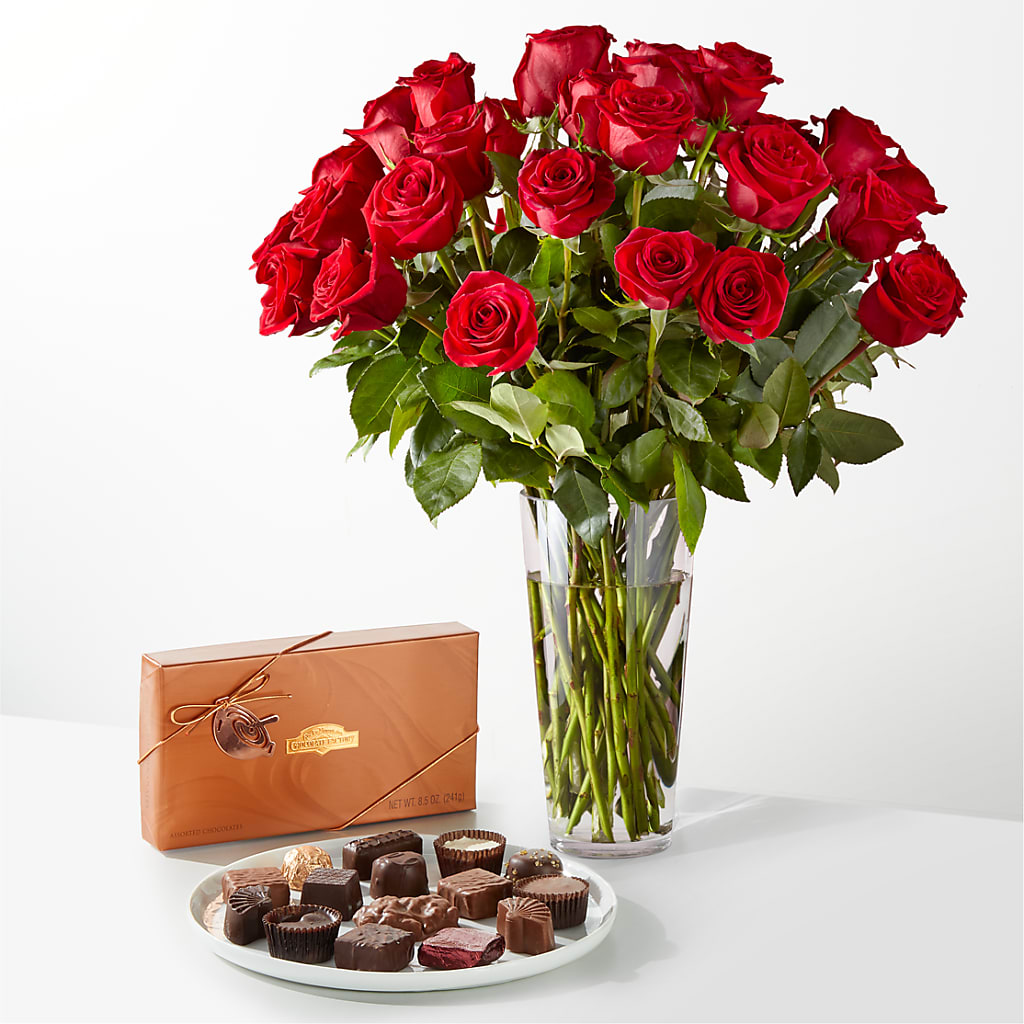 Romantic Long Stem Red Rose Bouquet Bundles – Garden City Florist, Arlington VA