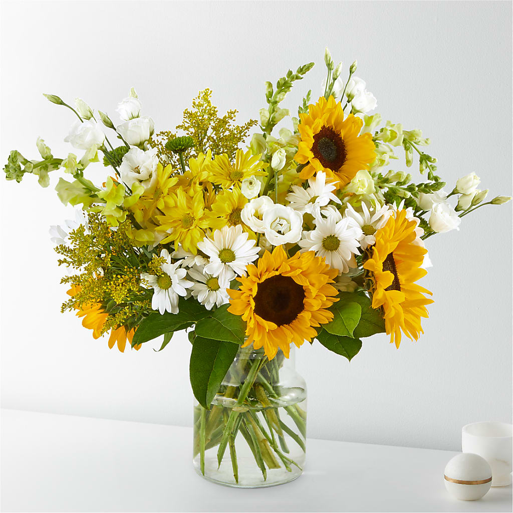 Hello Sunshine Bouquet – Garden City Florist, Arlington VA