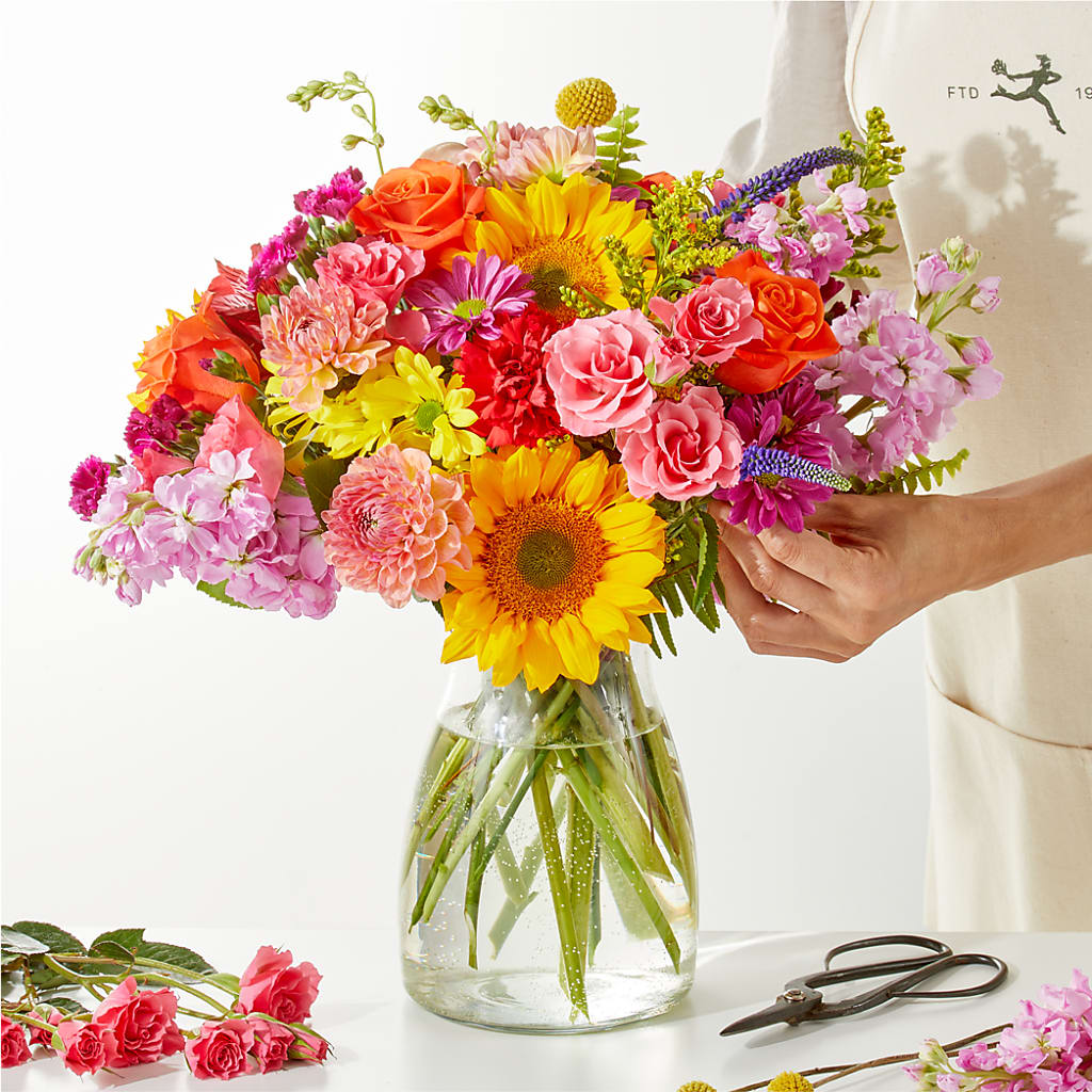 Cue the Confetti - A Florist Original – Garden City Florist, Arlington VA