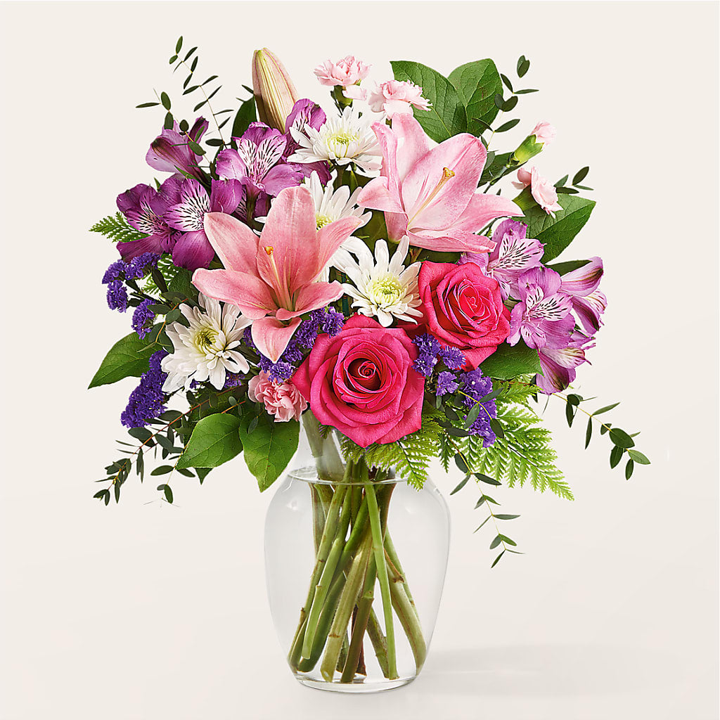 Lace & Pearls Bouquet – Garden City Florist, Arlington VA