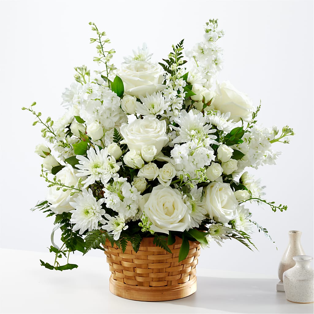 Heartfelt Condolences Arrangement – Garden City Florist, Arlington VA
