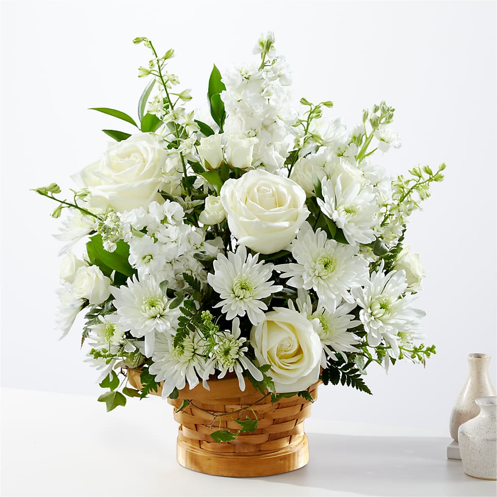 Heartfelt Condolences Arrangement – Garden City Florist, Arlington VA