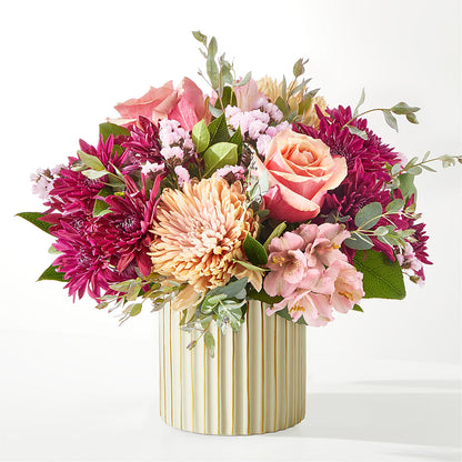 Berry Cobbler Bouquet with Ivory Vase –  Garden City Florist, Arlington VA